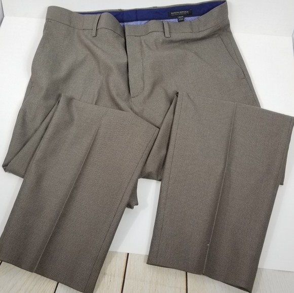2 Banana Republic Slacks Bundle - Picture 6 of 8